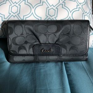 Coach signature wallet
